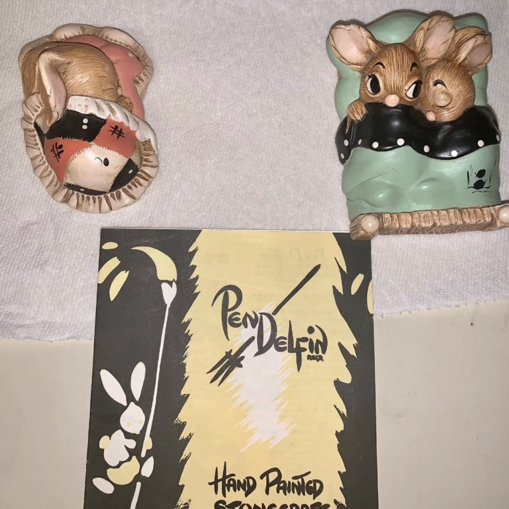 Pendelfin Handpainted stone craft